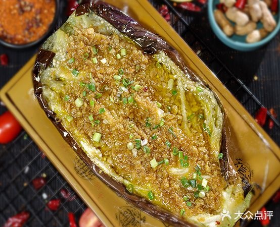 小炉子·烤鱼烧烤·小龙虾·烤肉