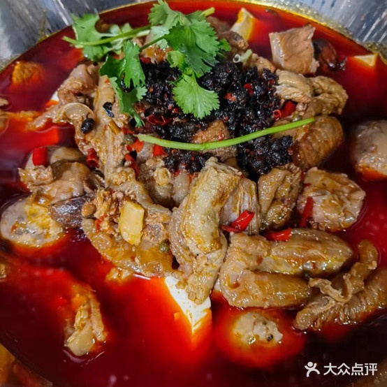 彭鲜牛背筋火锅(东坝店)