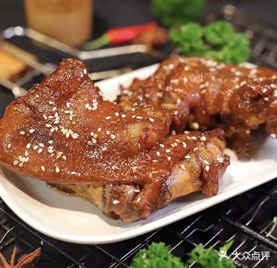 老二烧烤城