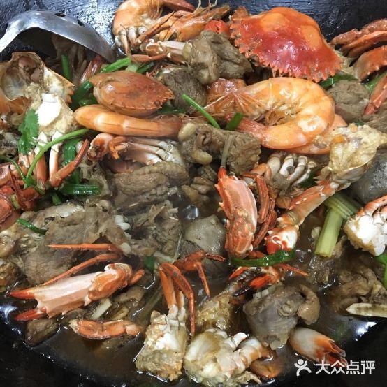 肥松美食虾蟹焖鸡