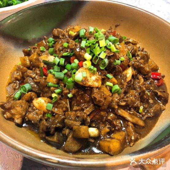 柴灶鱼主题餐厅
