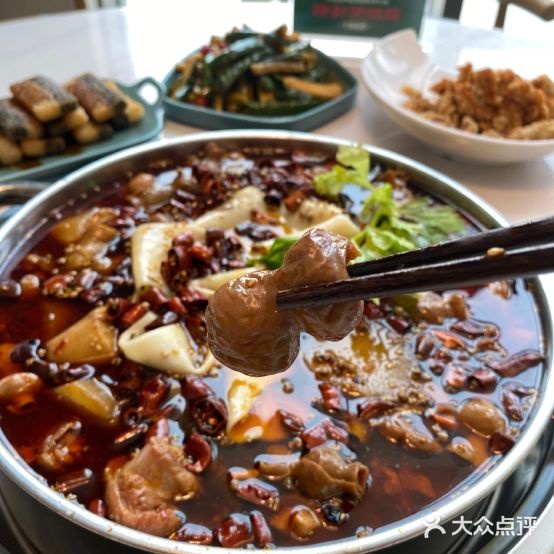晓彭腓肠鸡(宝鸡店)