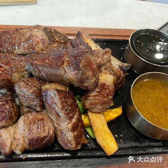 炫亨·夜视牛排