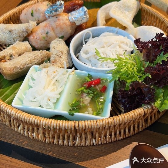 梁溪区式後榫越法荟料理餐馆