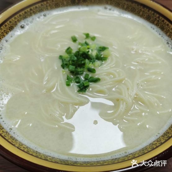 氏宗祠东台鱼汤面