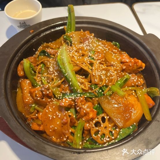 壹肆伍陆全民气锅鸡(北国商城邢台店)