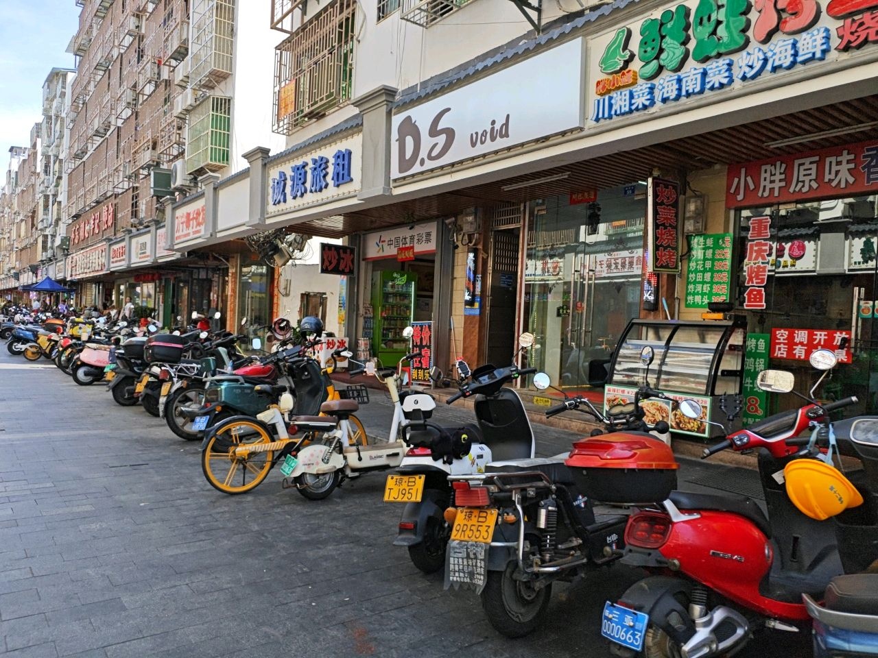 胖小蛙鲜蛙烤鱼烧烤