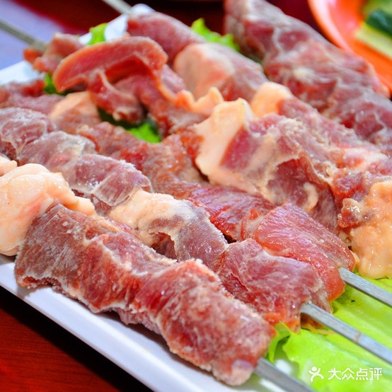 馝牛烤烧店