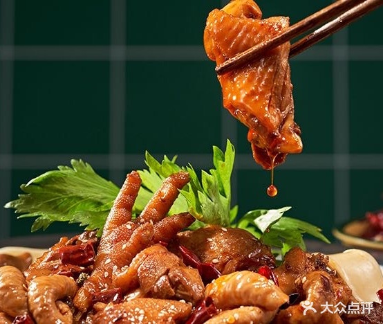 晓彭肥肠鸡(世纪天成广场店)