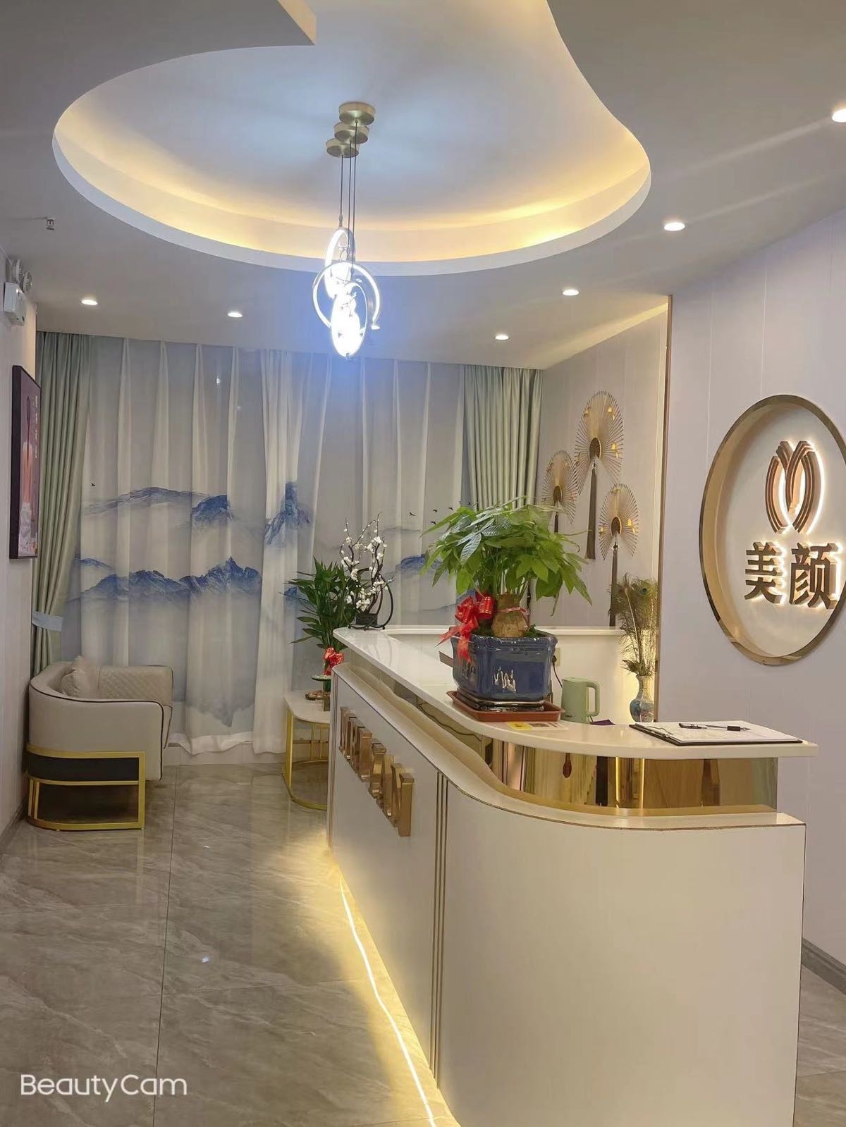 美颜护肤造型(大华店)