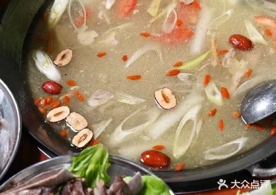 洞氮.市井羊肉馆
