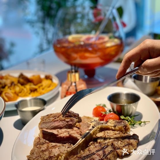 悦荟牛排餐馆(万达广场哈尔滨哈西店)