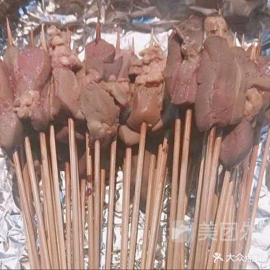 五毛撸烧烤店