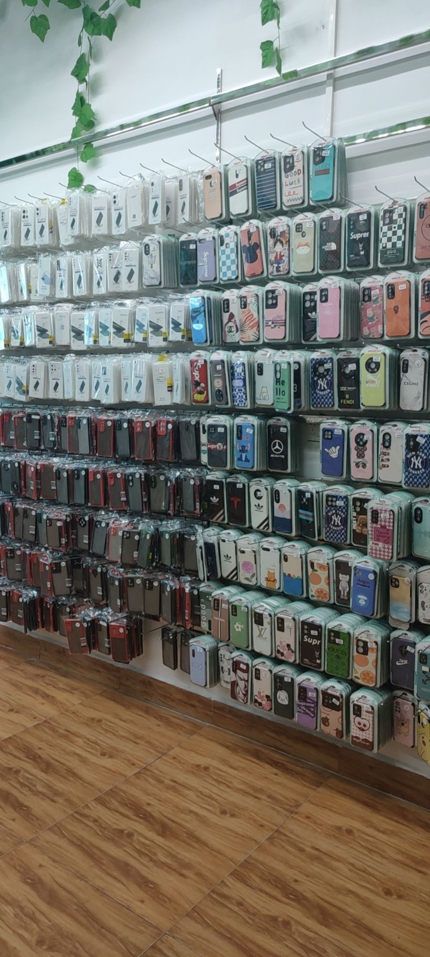 手机潮品(早元农贸市场南门店)