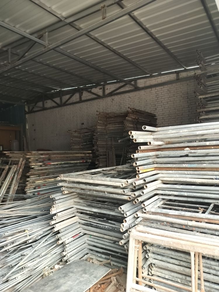 出租回收工程用品脚手架