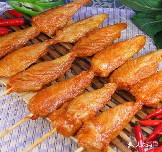 十字街饲摊小吃