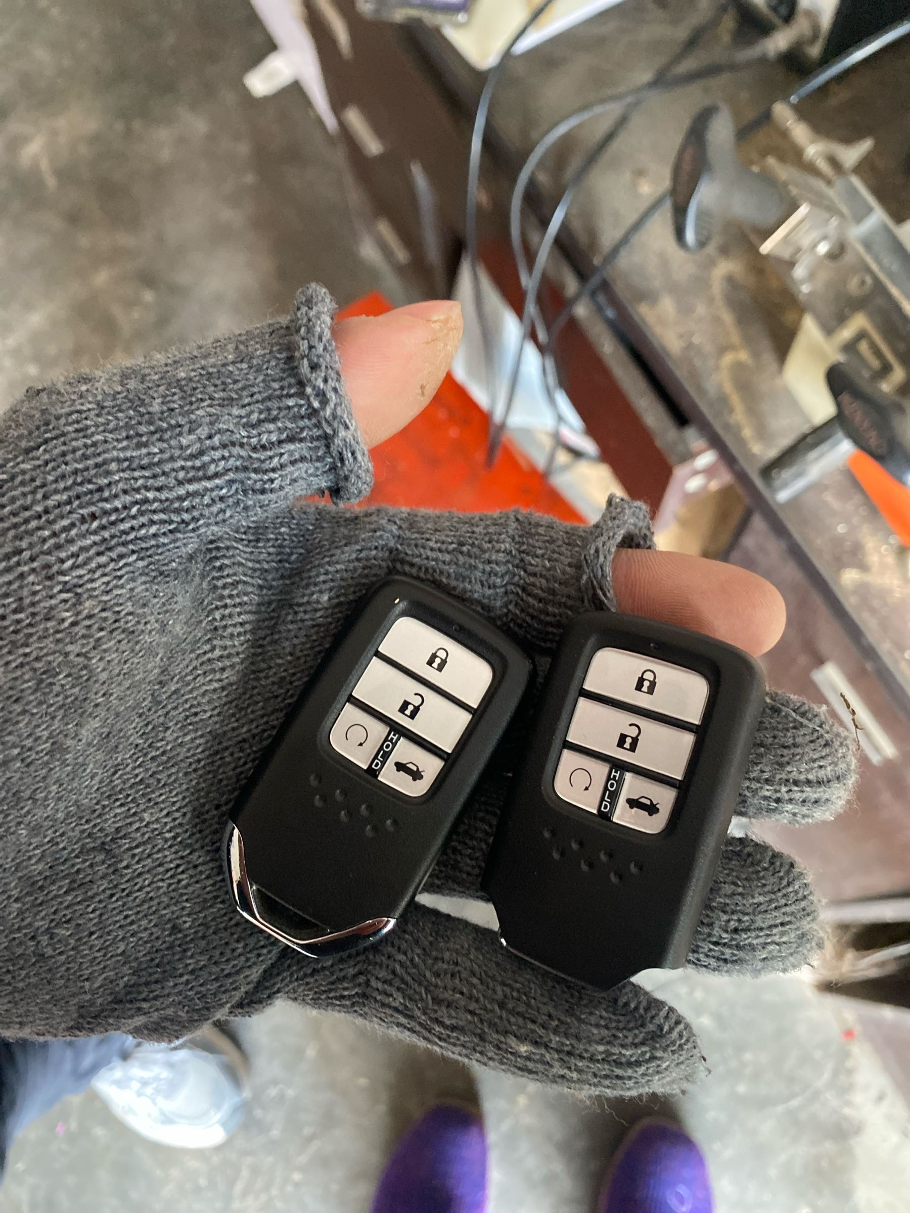 鼎祥开锁汽车钥匙