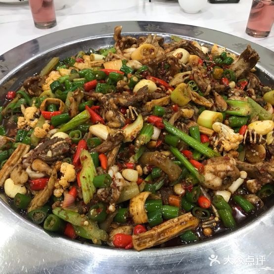 辣实源·尖椒天鸡鲜活馆(吴井店)