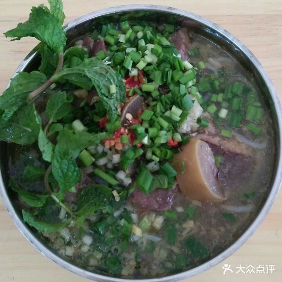 钱家酸牛肉早餐