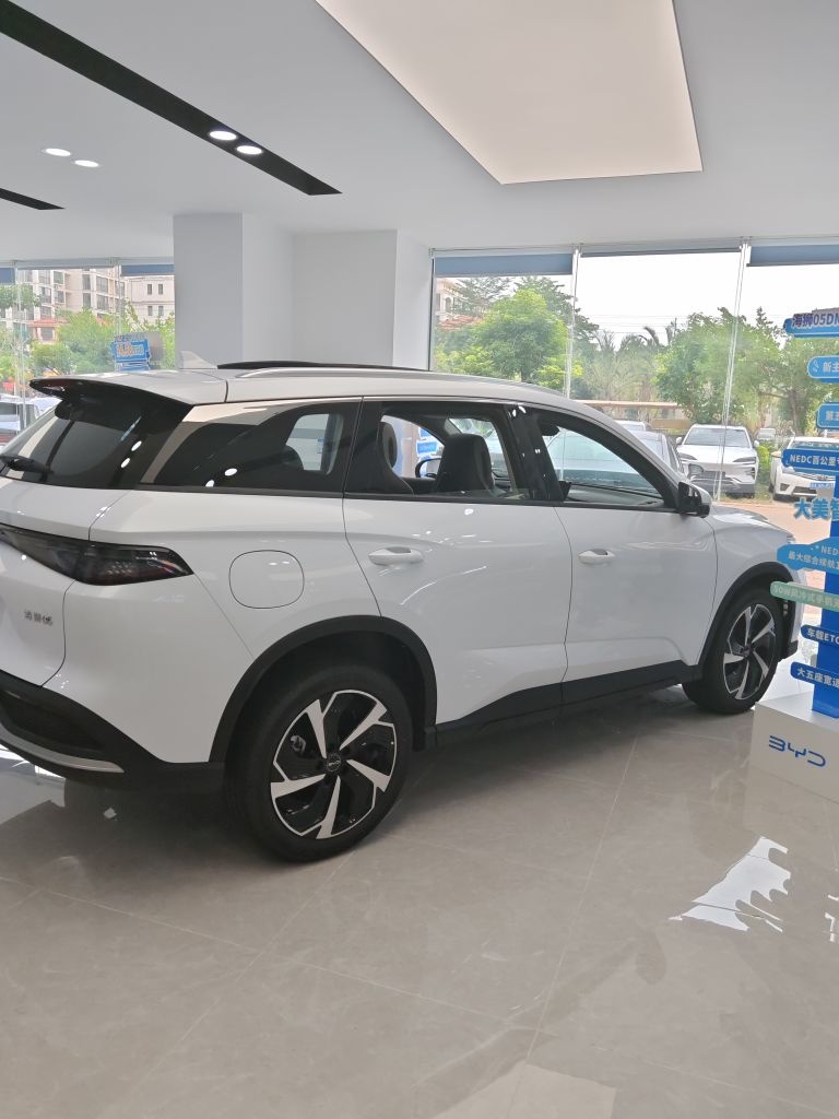 比亚迪汽车海洋网(澄迈宝信小区乐宇城市展厅)
