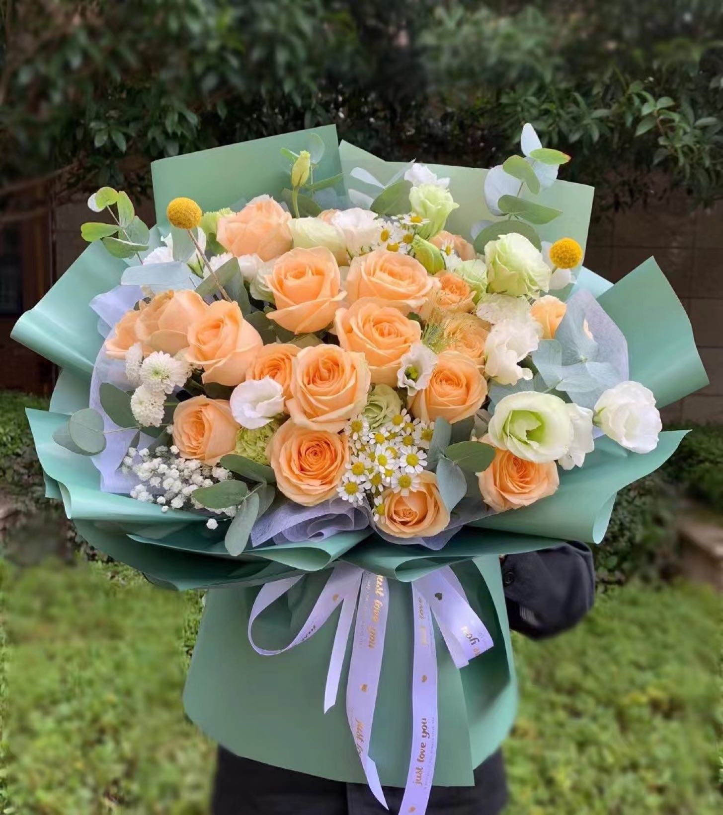 逅花园鲜花店(华翊广场华翊文创科教城店)