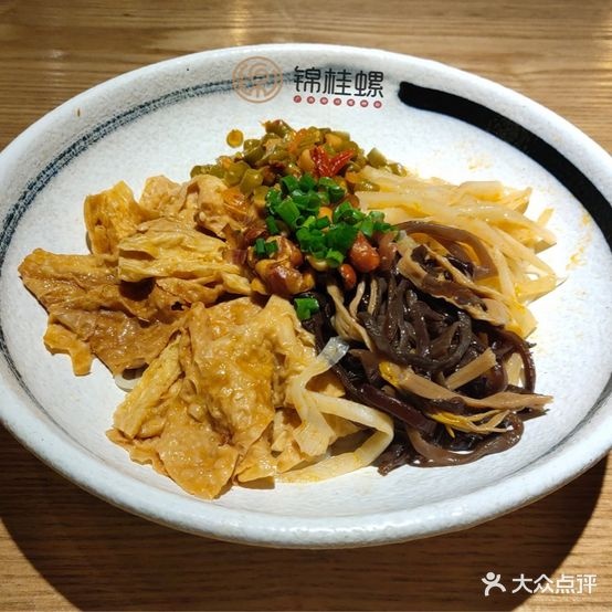 锦桂螺螺蛳粉(祖庙店)