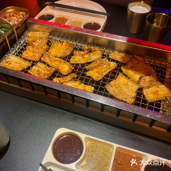 九桔靠肉(容邦万达店)
