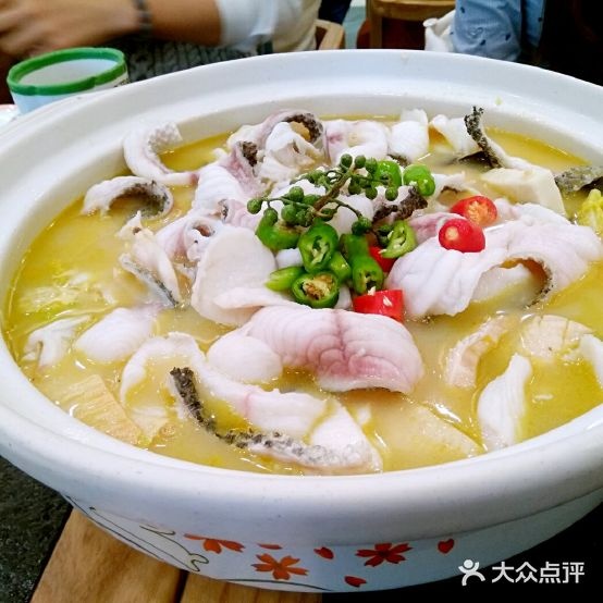 兴伯记广式茶餐厅(台东三路店)