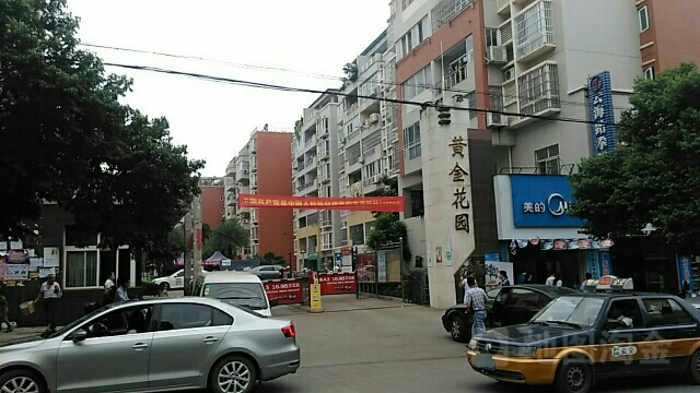 黄金花园西区-13栋