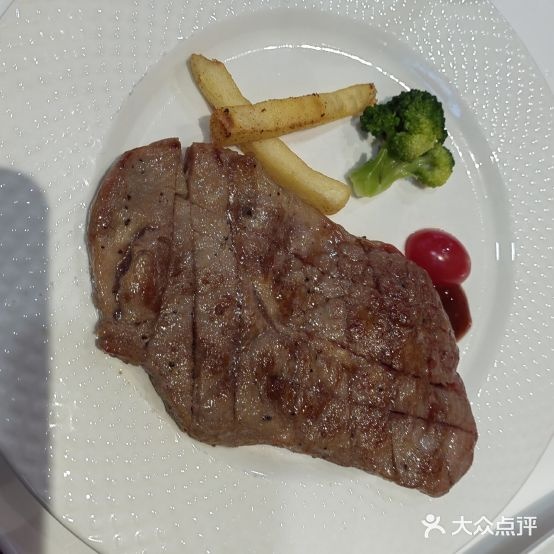 寮睡洲澳甍牛排自助