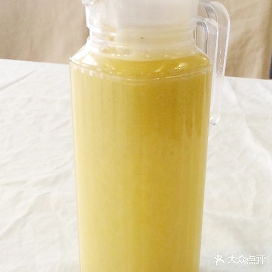 柠檬饮品水果捞