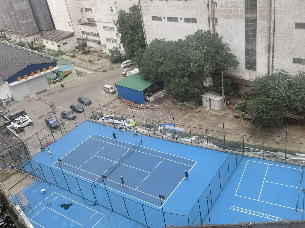 悦冠网球学院