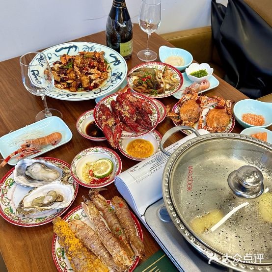 青罗湾·高端海鲜自助餐