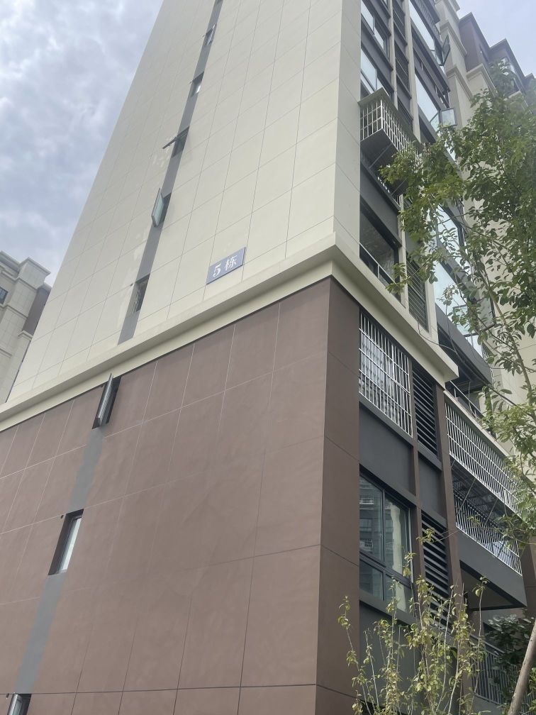 游仙高新区第三期统建安置房及配套设施建设项目四批次(凯越·东方)-5栋
