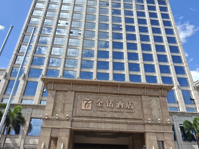 金钻酒店Fit D泳池