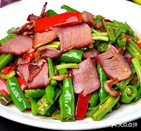 蜀于你的味穿菜馆(香槟美景店)