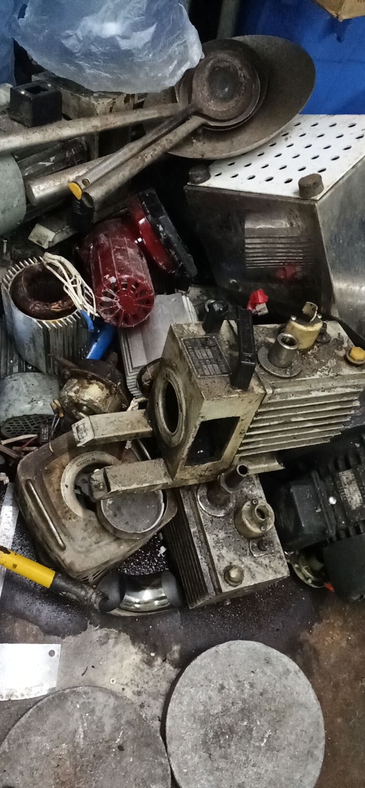 波古金属废品回收站