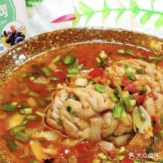 唐来跬飞贵摩酒肆烤肉火锅店