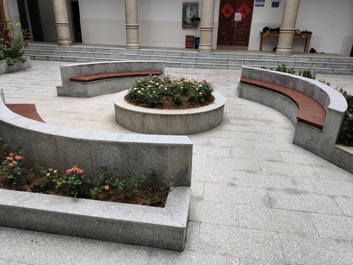 广西民族大学-法学院-花园