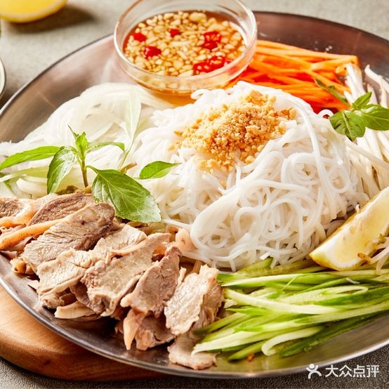 德意洋洋东南亚风味餐