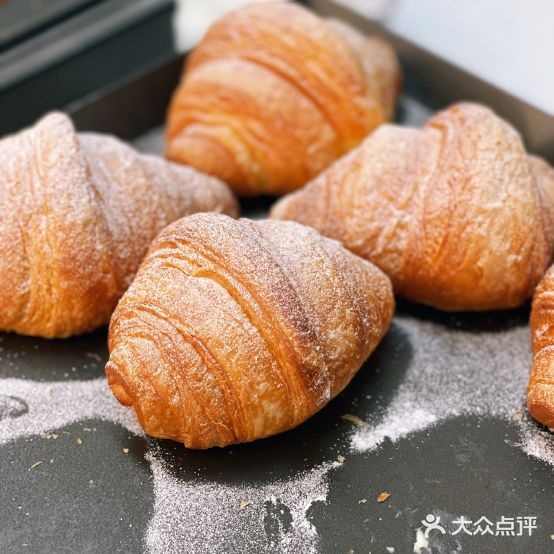 玫瑰·麦田金(虹桥店)