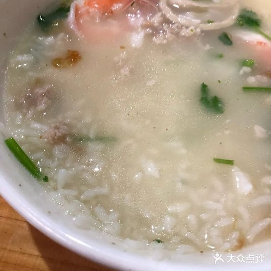 诏腰海鲜面(猫仔粥贼婆面)