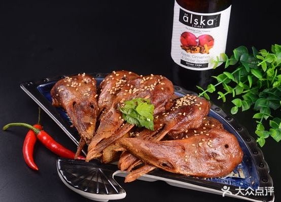 奕澄酒里海鲜串烧