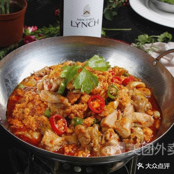 壹家人饭店(太湖县人民医院西)