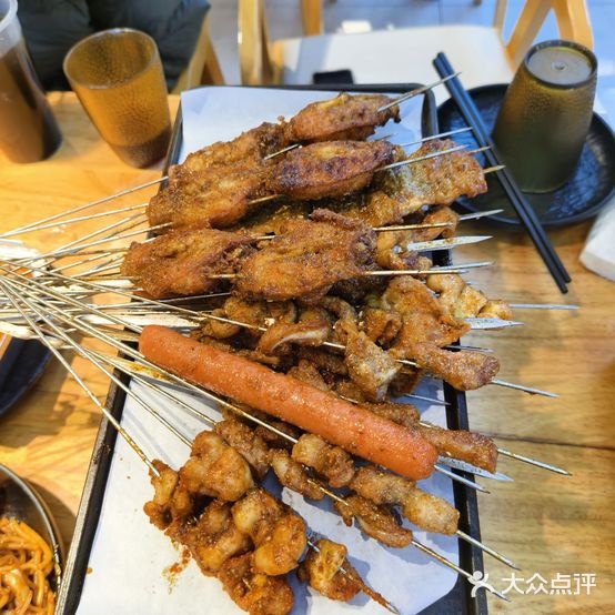 雷子烧烤(第五大道店)