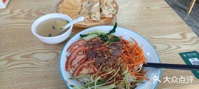 清真兰州拉面(东成财智中心店)