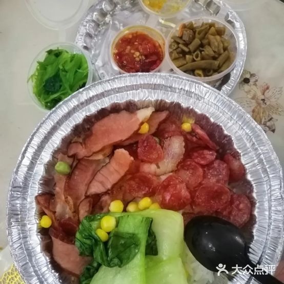 粤徐好记兴溉来越煲仔饭