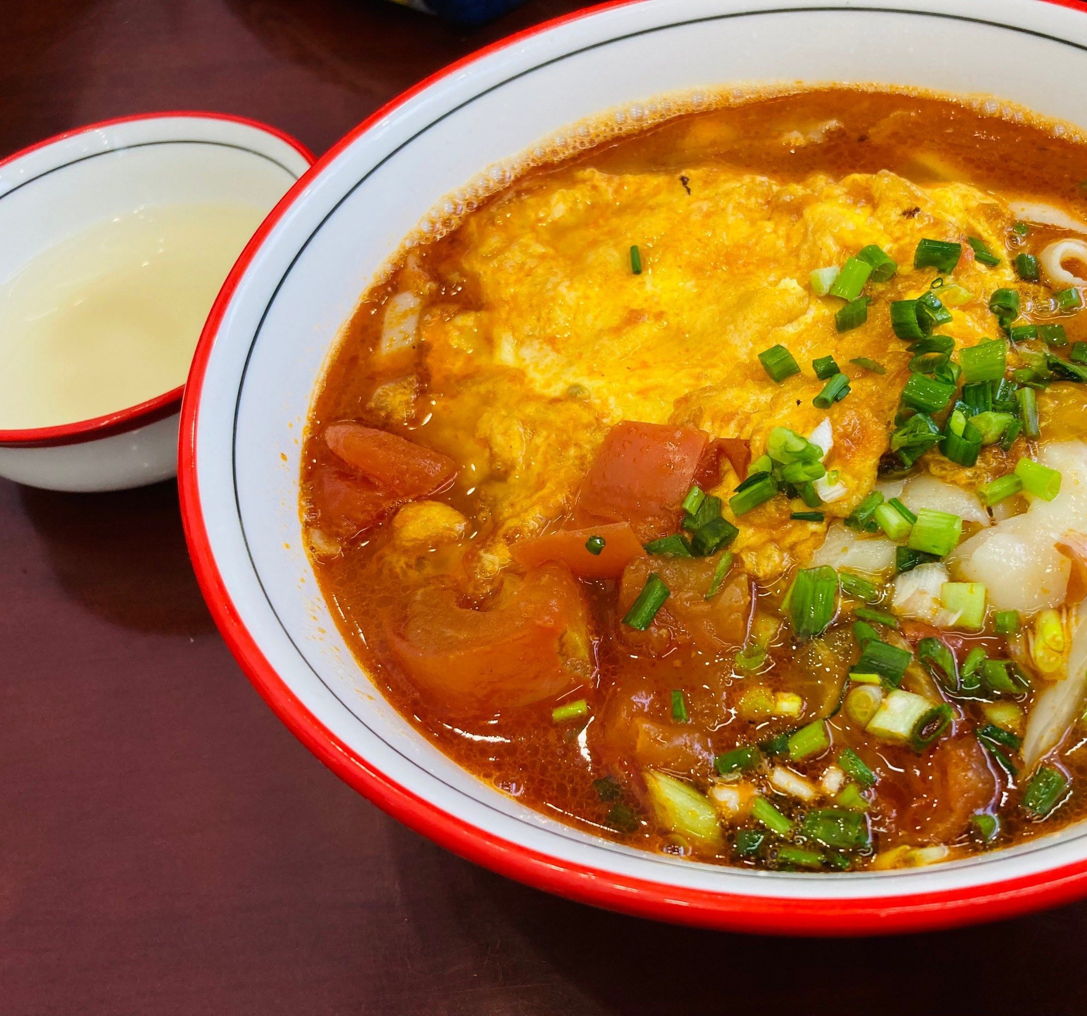 根根香面馆(西山东路店)