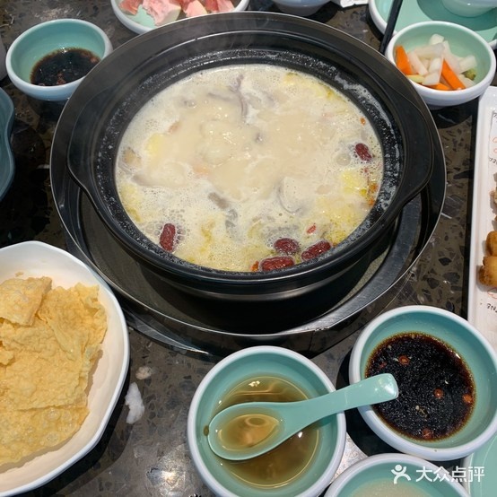 若爱猪鸡·椰子鸡(荆州吾悦广场店)