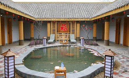 龙佑赤壁温泉度假区